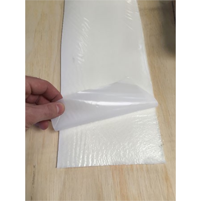 Bâche plastique transparente ignifuge CRISTAL PLUS 500 FR avec œillets